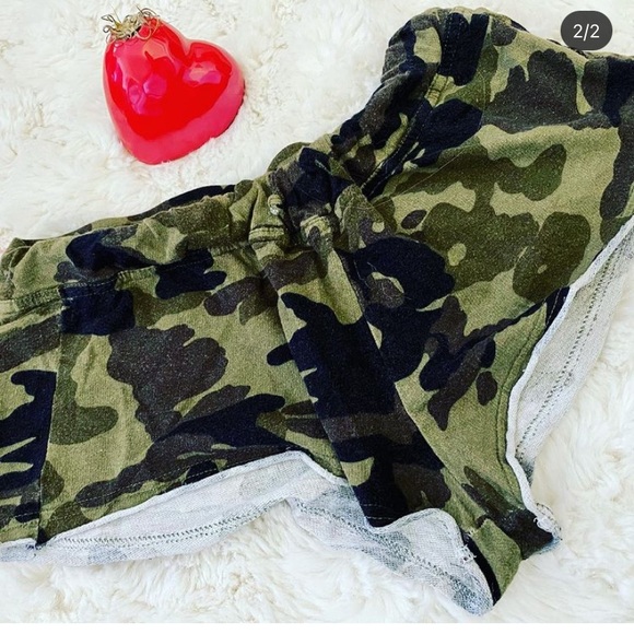 Short - Picture 2 of 2